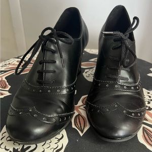 Women’s Size 12 Black Oxford Heel Witch Shoes! Comfort Plus by Predictions